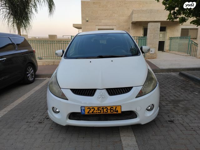 מיצובישי גרנדיס