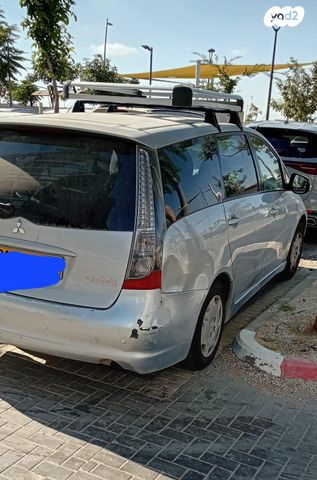 מיצובישי גרנדיס