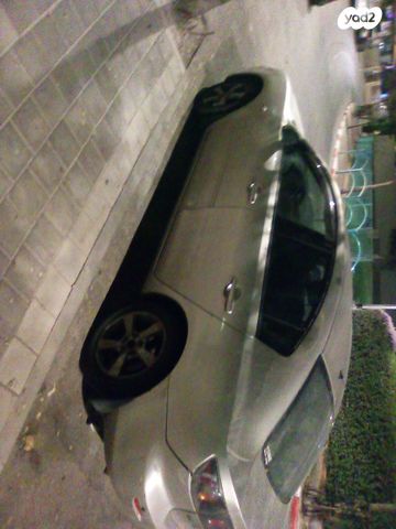 מודעת רכב מאזדה 3