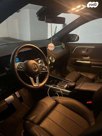 מרצדס-בנץ EQA