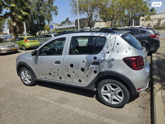 דאצ'יה סנדרו