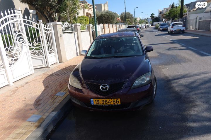 מודעת רכב מאזדה 3