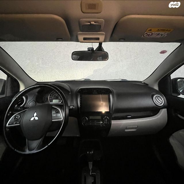 מיצובישי ספייס סטאר