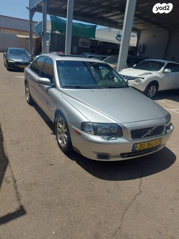 וולוו S80