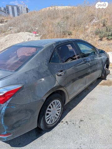 טויוטה קורולה