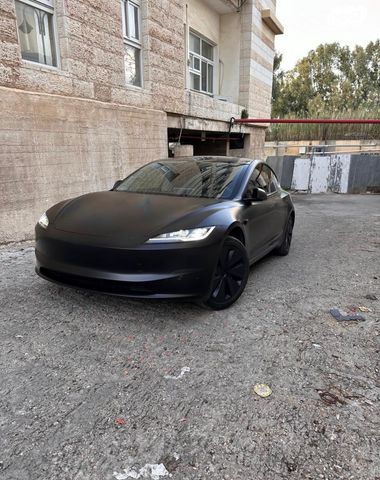 טסלה מודל 3