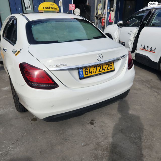 מודעת רכב מרצדס-בנץ C-class