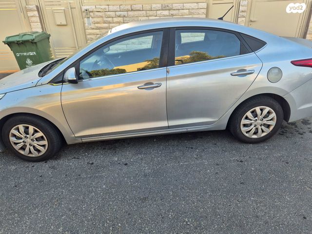 יונדאי אקסנט i25