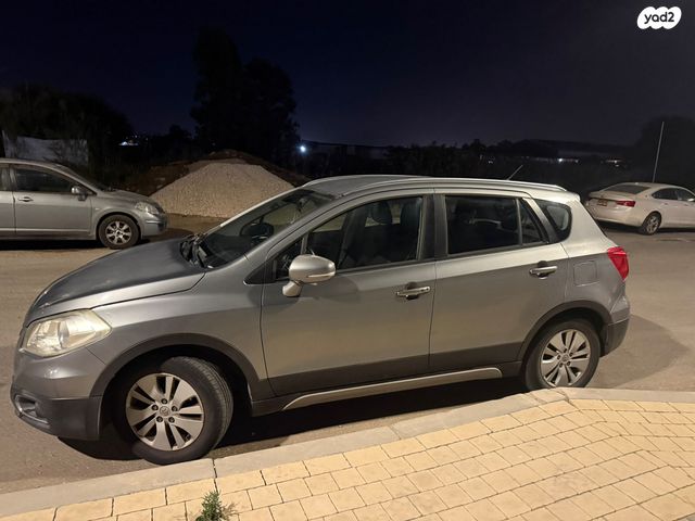 מודעת רכב סוזוקי קרוסאובר