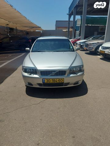 וולוו S80