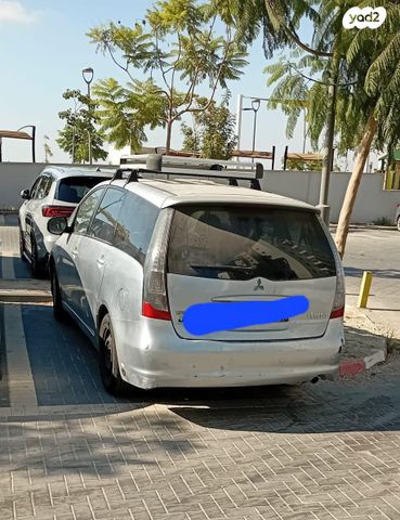 מודעת רכב מיצובישי גרנדיס