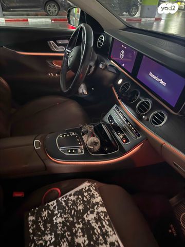 מודעת רכב מרצדס-בנץ E-class