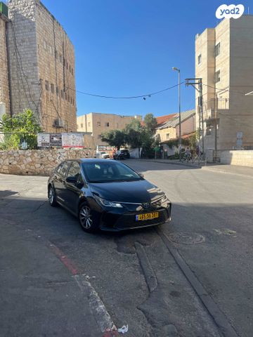 טויוטה קורולה