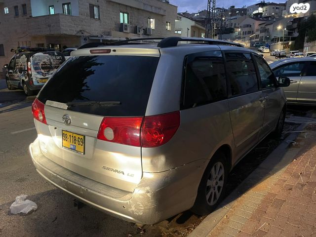 טויוטה סיינה