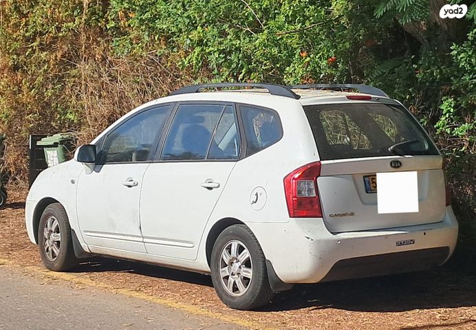 מודעת רכב קיה קארנס