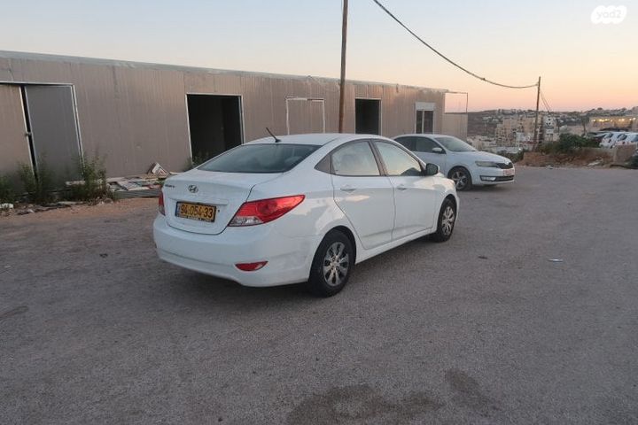 יונדאי אקסנט i25