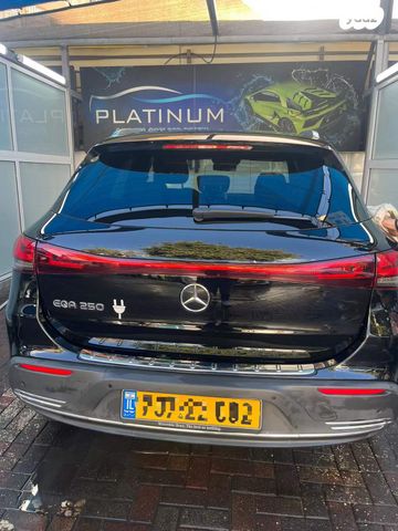 מרצדס-בנץ EQA