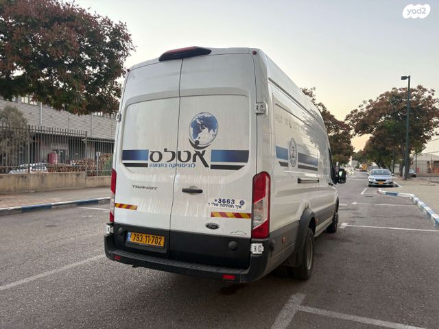 פורד טרנזיט קוסטום