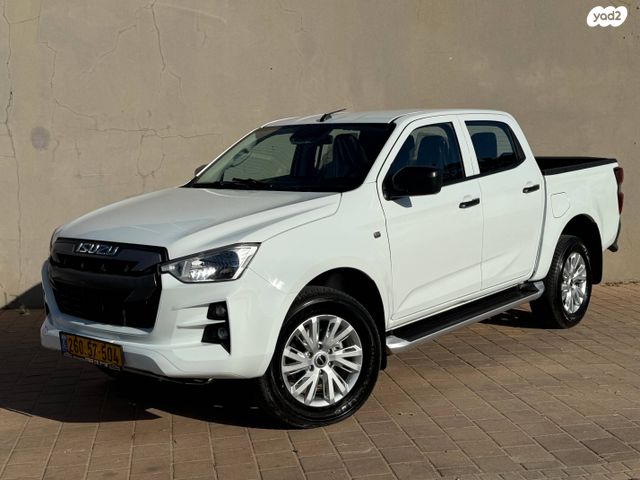 איסוזו די-מקס