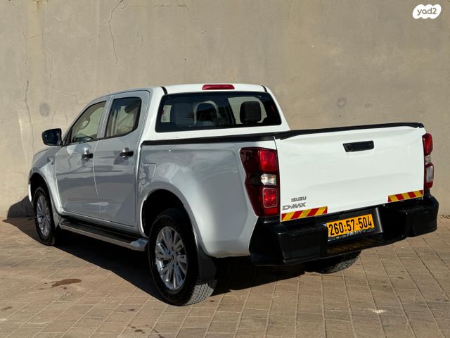 איסוזו די-מקס