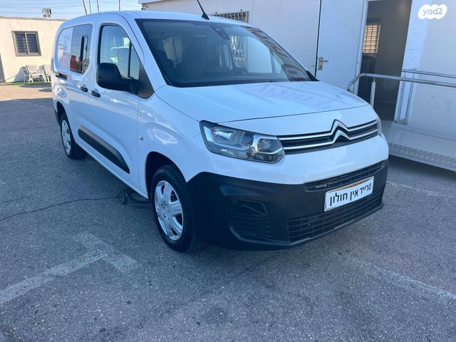 מודעת רכב סיטרואן ברלינגו