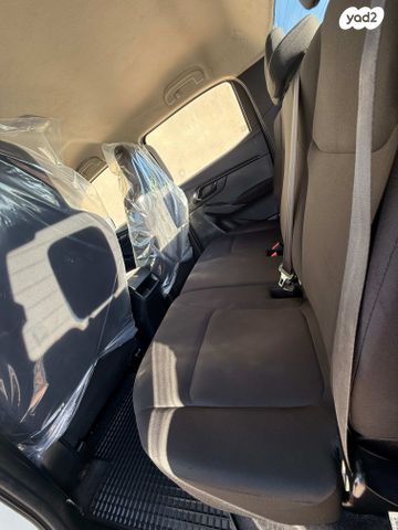 איסוזו די-מקס