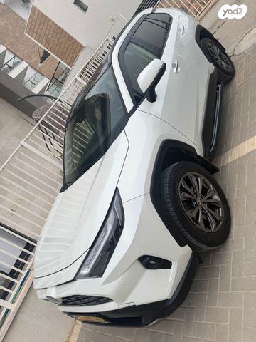 טויוטה RAV4