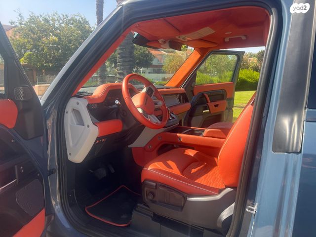 לנד רובר דיפנדר