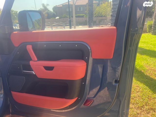 דיפנדר S 90 אוט׳ 3 דל 3.0 (200 כ״ס)