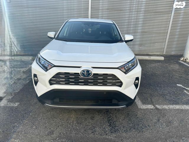 מודעת רכב טויוטה RAV4
