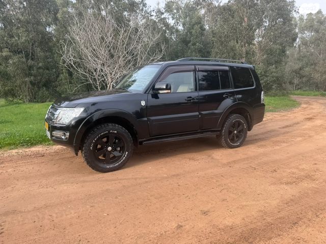 מודעת רכב מיצובישי פג'רו