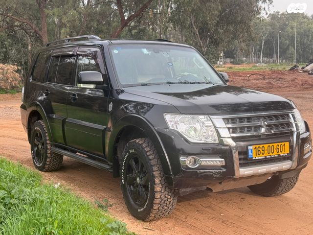 מיצובישי פג'רו