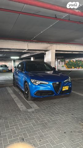 אלפא רומיאו סטלביו