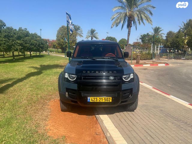 לנד רובר דיפנדר