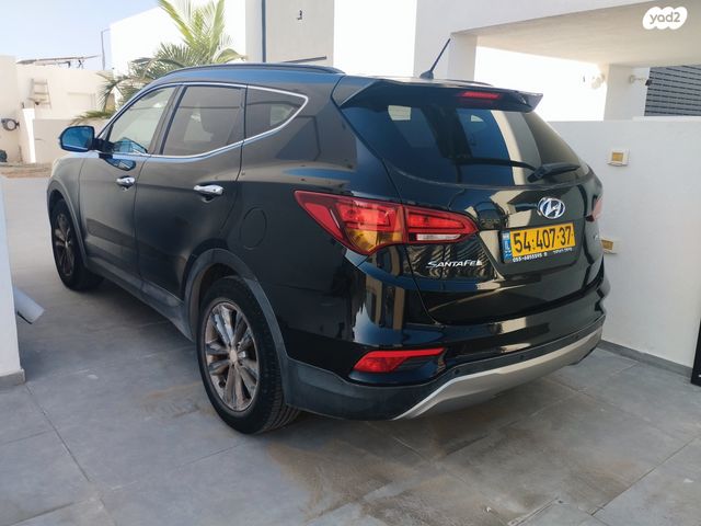 יונדאי סנטה פה