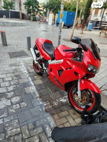 הונדה VFR750/800