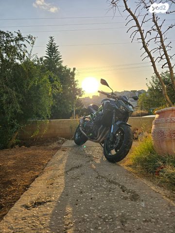 מודעת רכב קאוואסאקי Z900