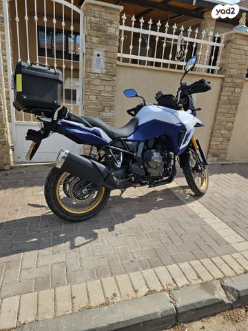 סוזוקי V-STROM DL800 DE