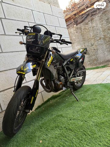 סוזוקי DRZ400SM