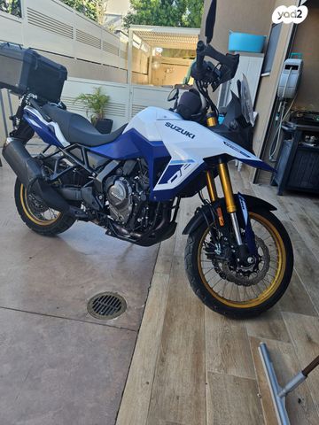 סוזוקי V-STROM DL800 DE