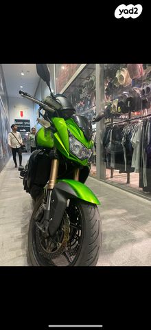 קאוואסאקי Z750R