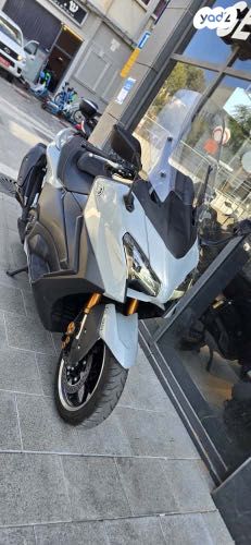 ימאהה Tmax 560 Tech