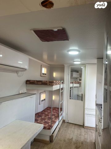 נגרר (קראוון נגרר)