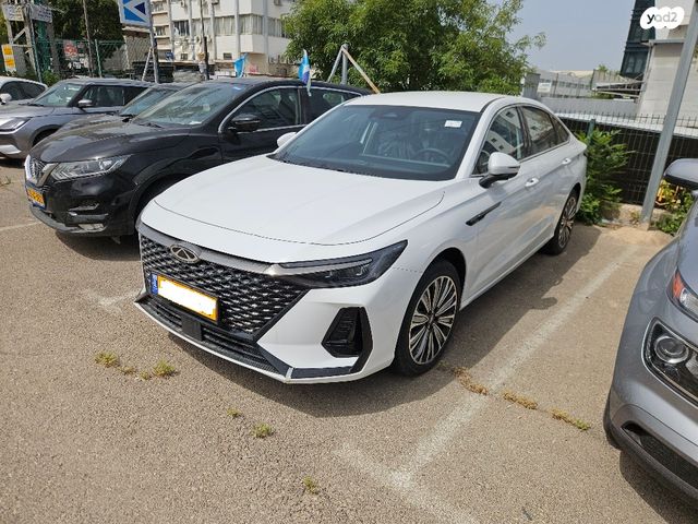 מודעת רכב צ׳רי אריזו 8