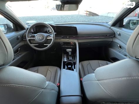 יונדאי אלנטרה