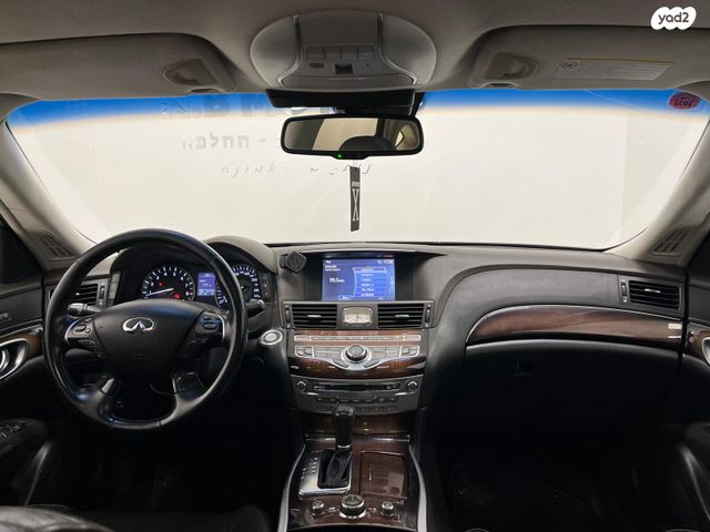 אינפיניטי G37