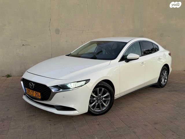 מודעת רכב מאזדה 3