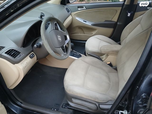 יונדאי אקסנט i25