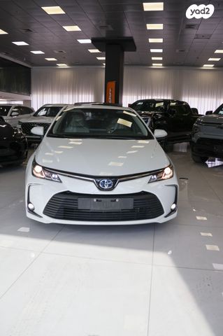 טויוטה קורולה