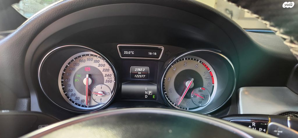 מרצדס-בנץ CLA